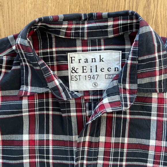 Frank & Eileen Long Plaid Button Down - Picture 5 of 11